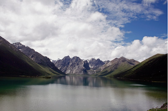 ༄༅། །གཉན་པོ་གཡུ་རྩེའི་གནས་ཚུལ་རགས་བསྡུས།