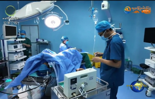 ཡུས་ཧྲུའུ་གྲོང་ཁྱེར་གྱིས་སྨན་བཅོས་ཐུན་མོང་ཚོགས་པ་བསྐྲུན་ནས་མང་ཚོགས་ཀྱི་བདེ་ཐང་དྲ་རྒྱ་ཇེ་ཞིབ་ཏུ་བཏང་།