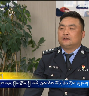 རོང་བའིི་གཞིས་ཁྱིམ་ལ་འཛུལ་བའི་རྐུན་ཚོགས།
