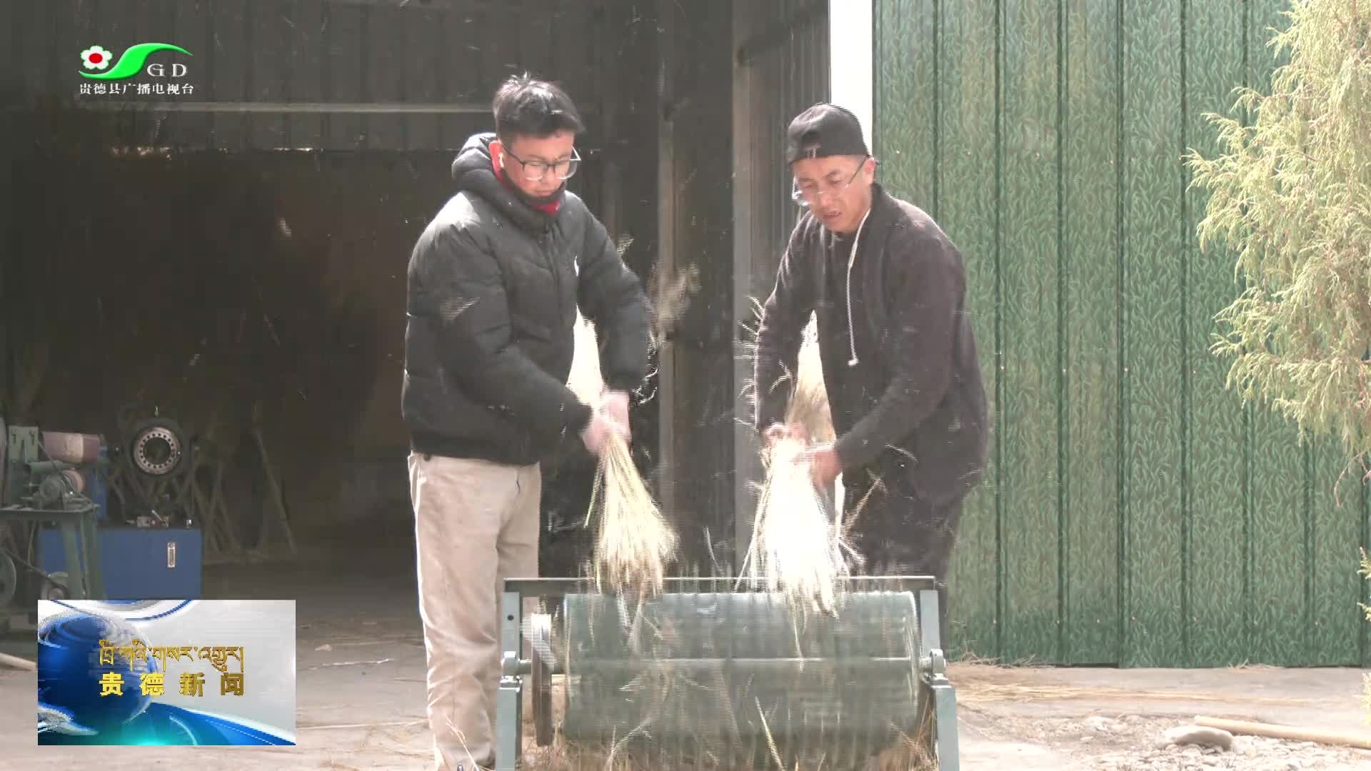ཆུ་ཤར་ཡུལ་ཚོ་ལི་སྡེ་བའི་ཐུན་མོང་གི་ཕྱགས་མ་བཟོ་གྲྭ་དངོས་སུ་འཁོར་བསྐྱོད་བྱས།