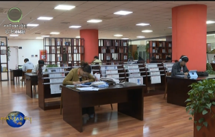 《ཀྲུང་ཧྭའི་སྲོལ་རྒྱུན་རིག་གནས་ཀྱི་གསུང་རབ་བརྒྱ》སློབ་རར་བསྐྱོད་པའི་བྱེད་སྒོ་མཚོ་སྔོན་ས་ཚིགས་སུ་སྤེལ་འགོ་བརྩམས།