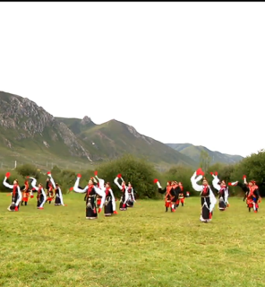མཚར་སྡུག་གི་ལོ་ངོ་ཉི་ཤུ།